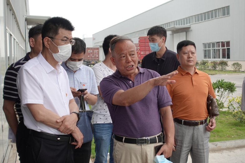 福建省工信厅副厅长陈传芳一行向导 莅临BG大游新质料科技工业园旅行调研